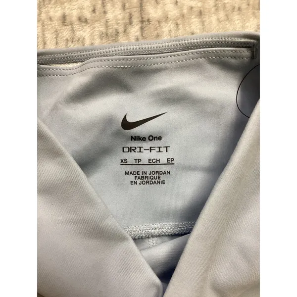 Nike One Dri-FIT High Rise 8" Bike Shorts Light Blue FZ6758-440‎ Womens XS NWT - Image 2