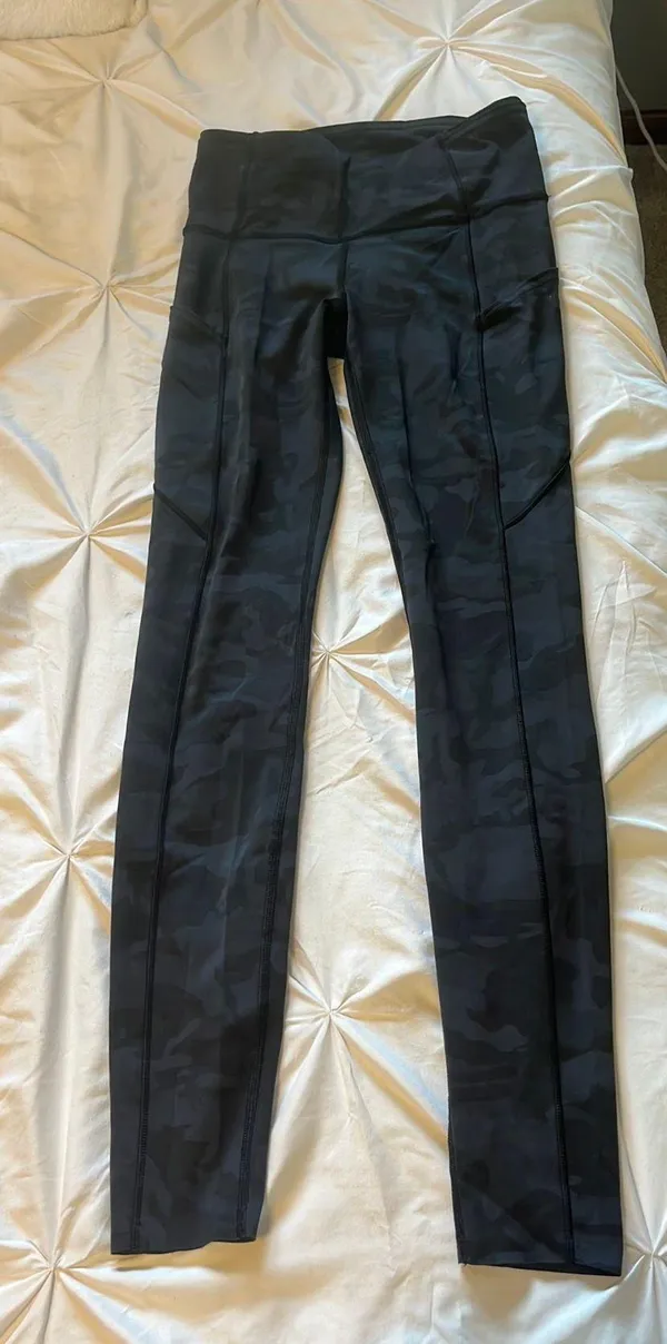 Lululemon Leggings - Image 3
