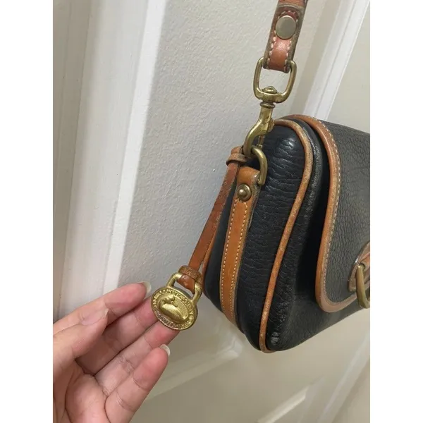 Vintage Dooney & Bourke Horseshoe Brass Bit Clutch Saddle Bag Black USA - Image 8