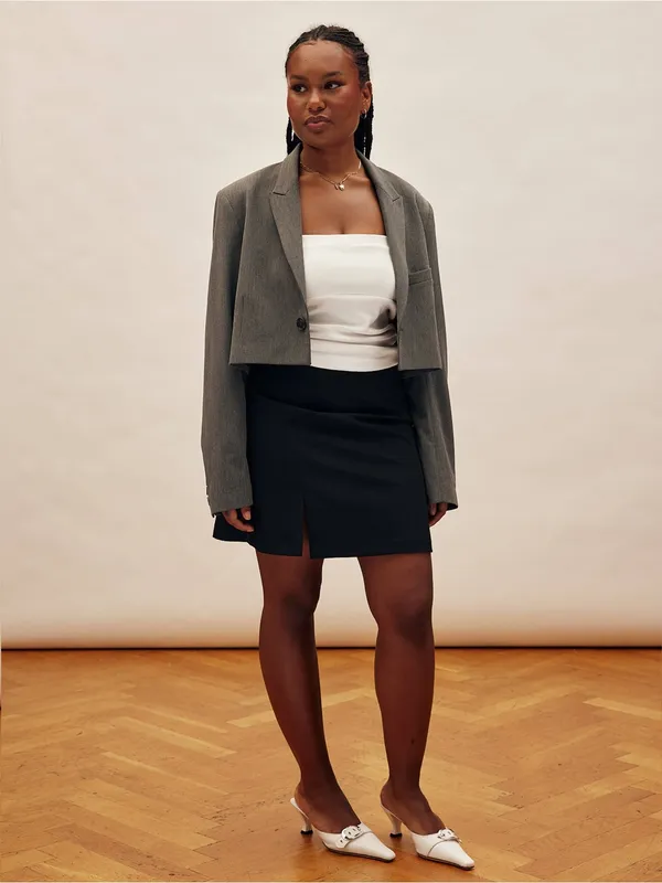 Djerf Avenue Cropped It Blazer Jacket Grey - Image 3