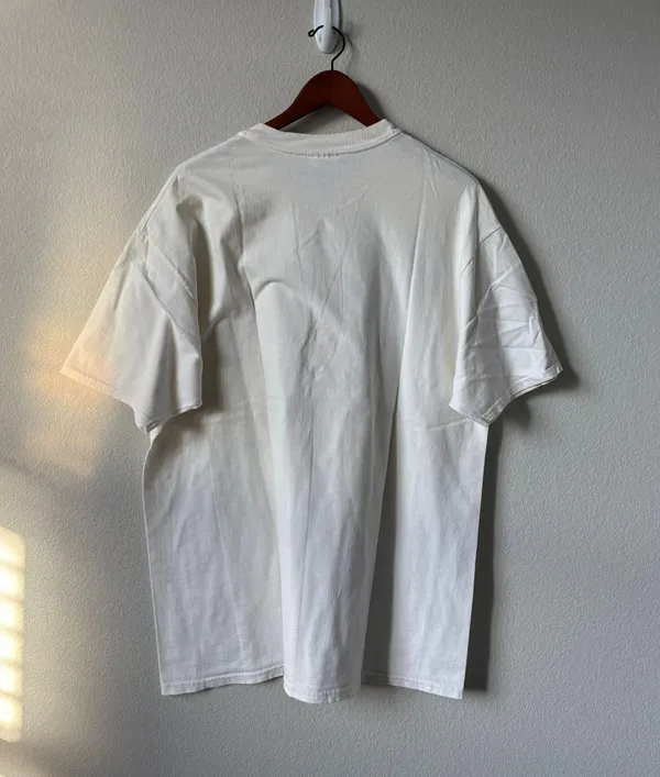 Hanes Vintage 90s Tshirt - Image 3