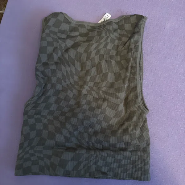 NIKIBIKI Green Tank Cropped - Image 2