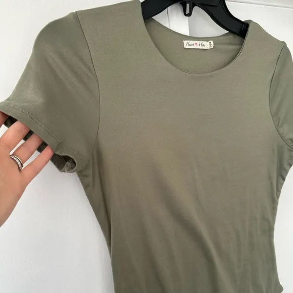 Heart & Hips Closet Staple Double Lined Dark Green Body Suit Tee • Size M - Image 3