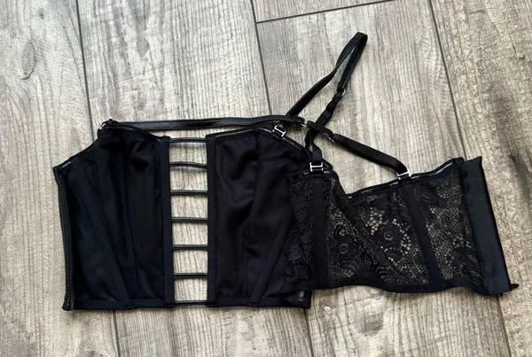 Black faux leather bustier bra - Victoria’s Secret - Image 3