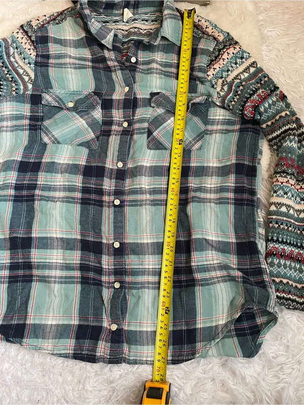 Tokyo Darling Top Woman’s Multicolor Western Tartan Flannel Boho Button Up small - Image 6