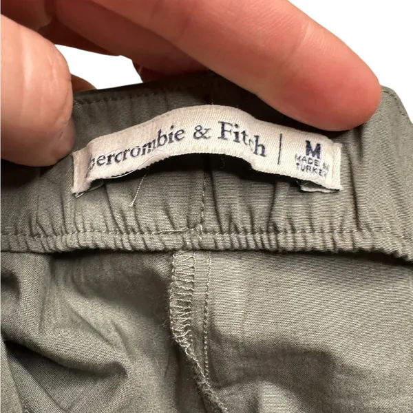 ✨ Abercrombie &‎ Fitch Olive Green Poplin Wrap Midi Skirt M A-Line High Waist ✨ - Image 3