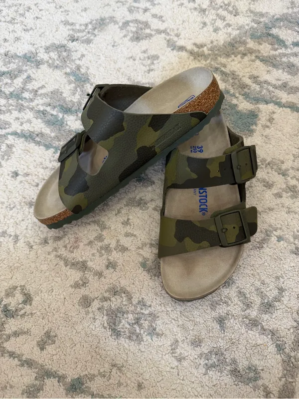 Birkenstock Arizona Soft Footbed Camo Sandals Size 39 EU NWOT - Image 5