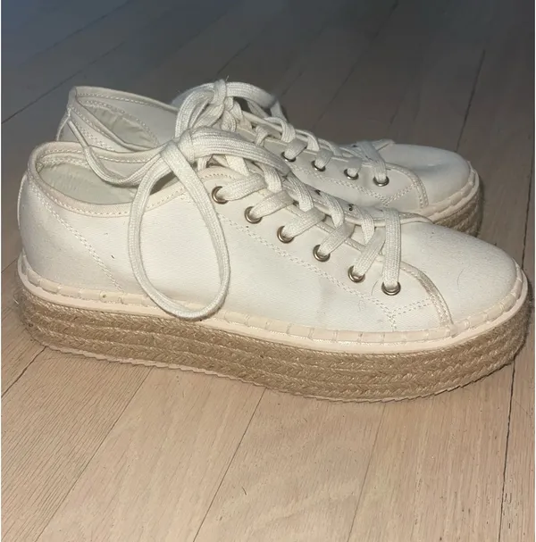 H&M Sneakers Platform - Image 2