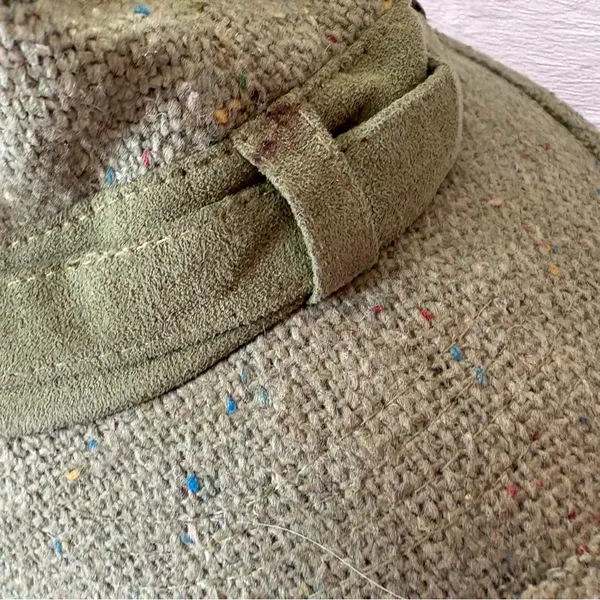 Vintage Speckled Green Tweed Wool Cap Hat - Image 5