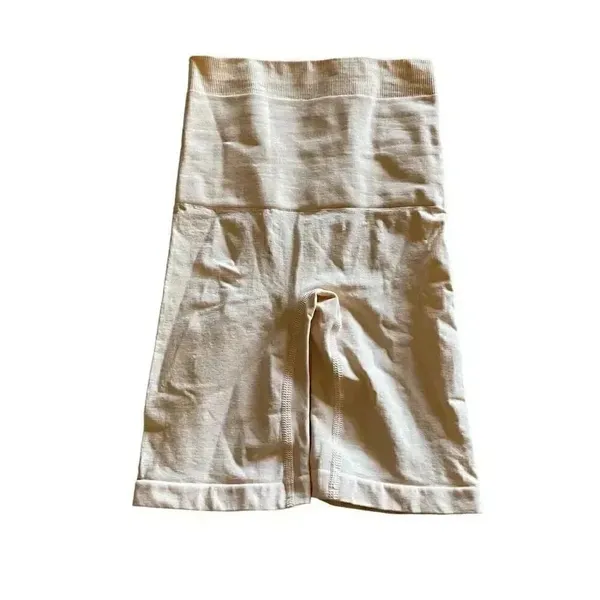 Nwt Skims Seamless Sculpt Mid Thigh Short Clay Sz S/M #1466 - Image 2