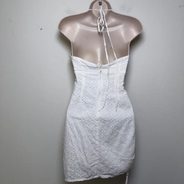 Tiger Mist Women Cotton Eyelet Halter Mini Dress Small White Ruched Boho‎ Resort - Image 6