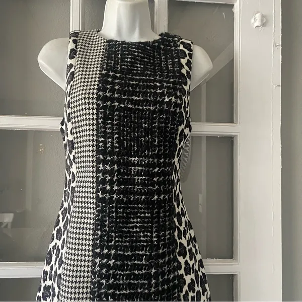 ALICE + OLIVIAClyde Patchwork Shift Dress‎ - Image 8