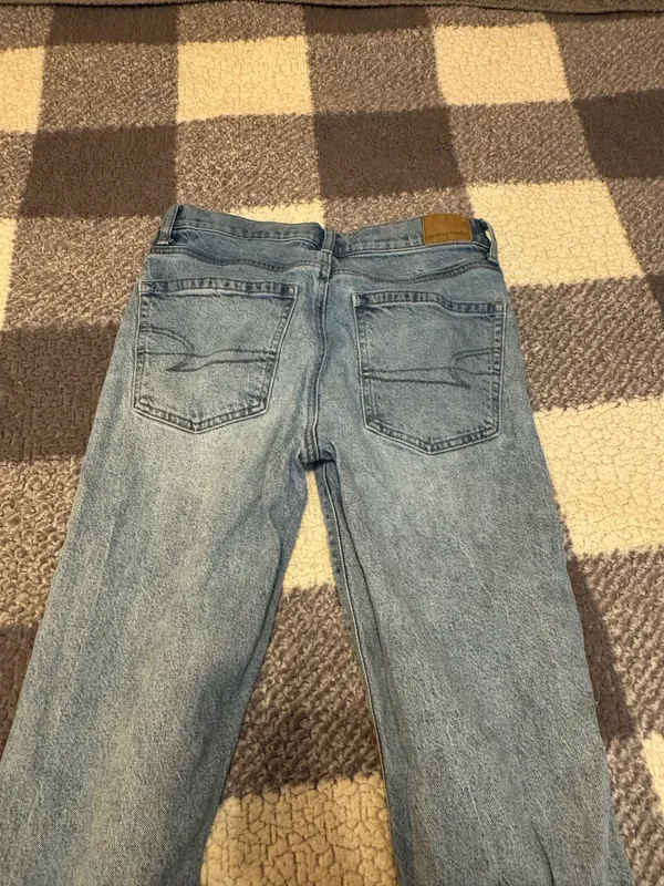 American Eagle Jeans - Image 5