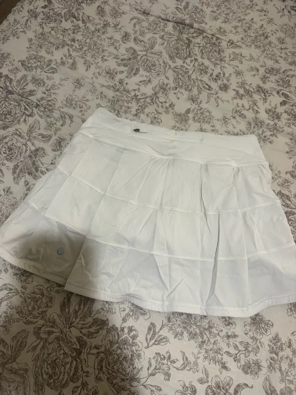 Lululemon Skirt - Image 3