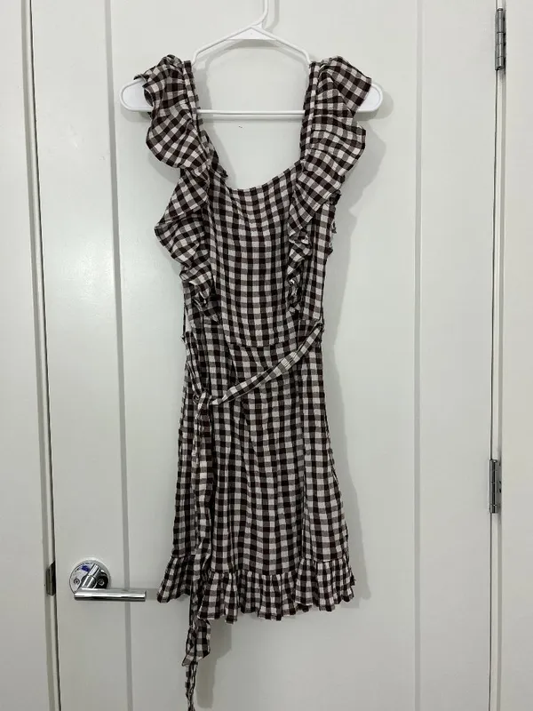 New Topshop Size 8 Brown Gingham Ruffle Sleeve Sash Dress NWT - Image 3