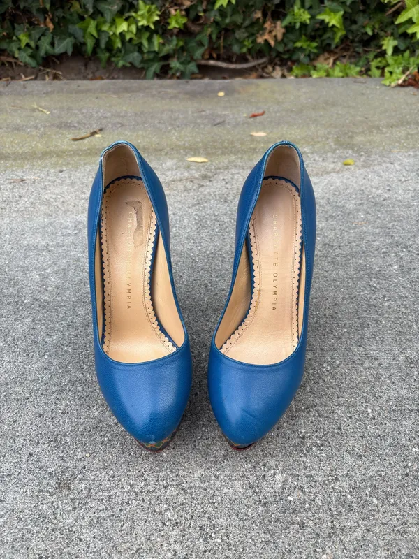 Charlotte Olympia Dolly Maraca leather platform pumps size 35 - Image 4