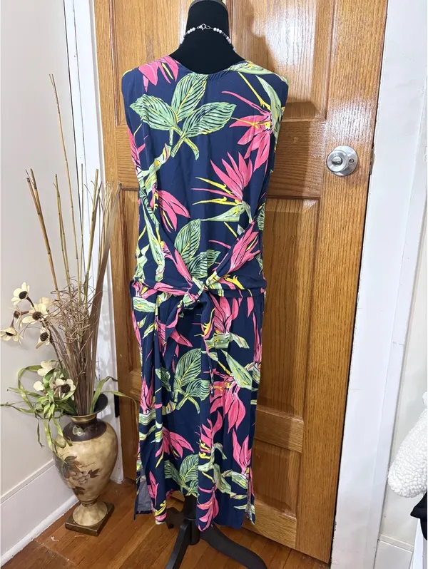Mango Moon Mango Moon Navy Tropical Sleeveless Midi Dress - Image 3