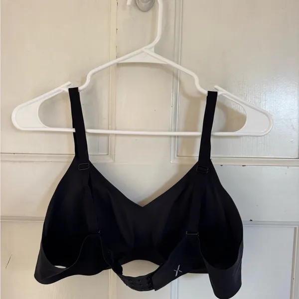 Knix black wireless bra size‎ 3 Size undefined - Image 2