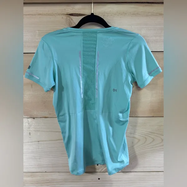ASICS Athletic Bundle Top & Shorts - Image 4