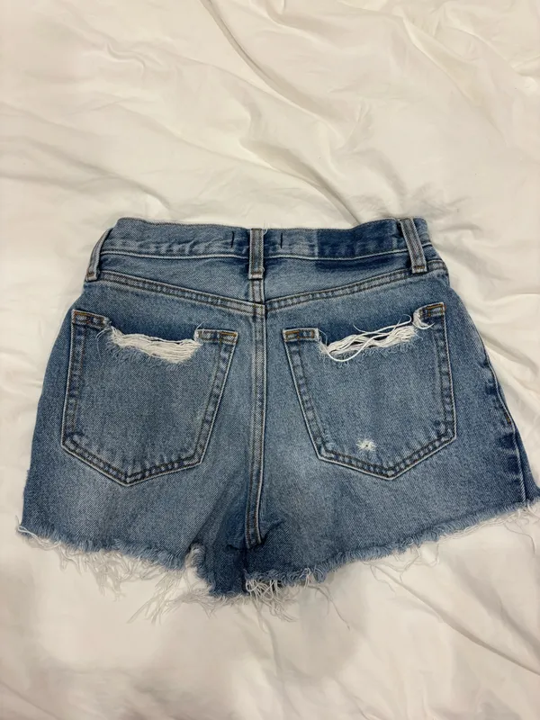 Abercrombie High Rise Shorts - Image 2