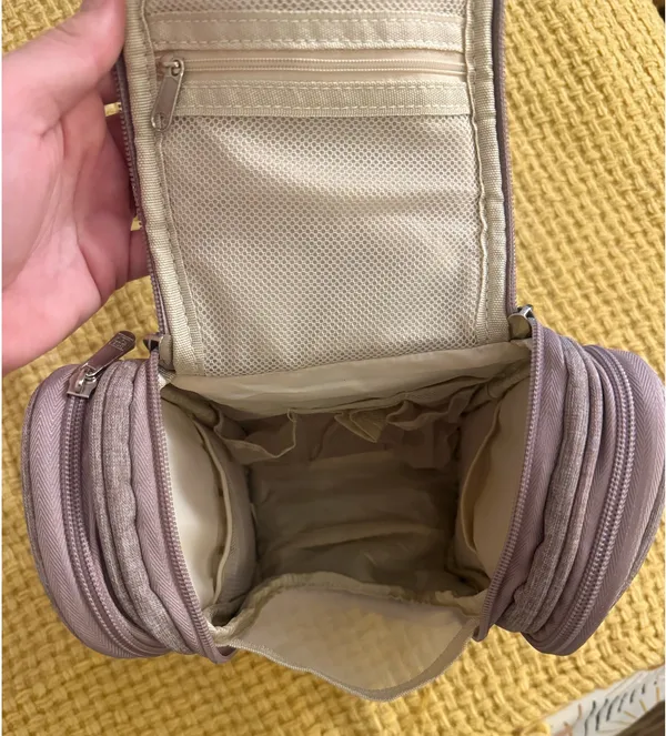 Boa Cay Purple Toiletry & Makeup Bag Set - Image 4
