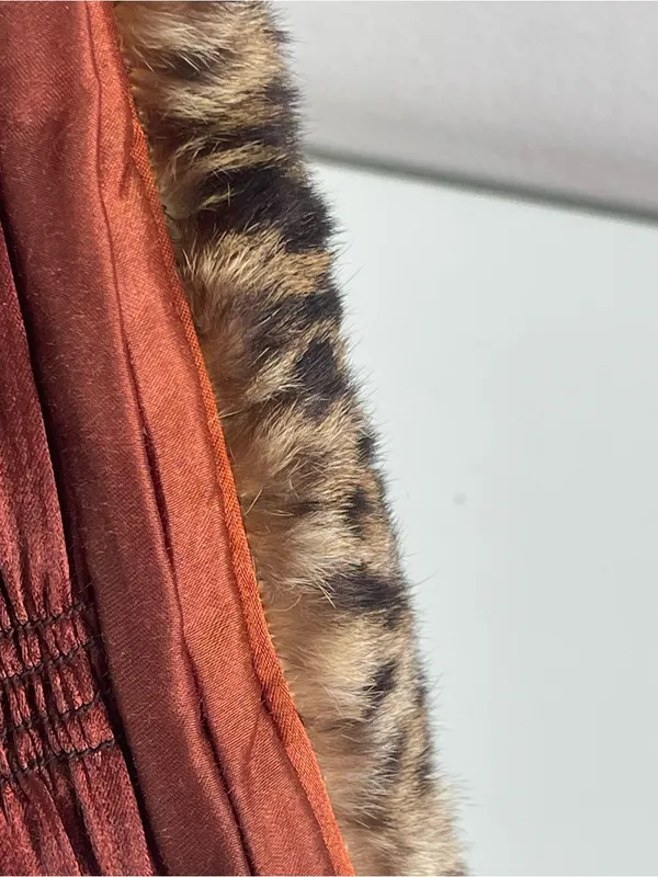 Vintage Animal Print Fur Muff Clutch Handbag Purse Talon Pull Zip - Image 7
