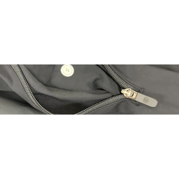 Lululemon Speed Up Short 2.5" Low-Rise Black Size 14 Running Liner NWT - Image 6