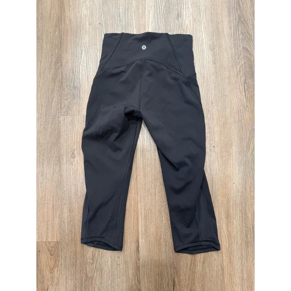 Lululemon Train Times‎ Crop (17") Black size 4 - Image 2