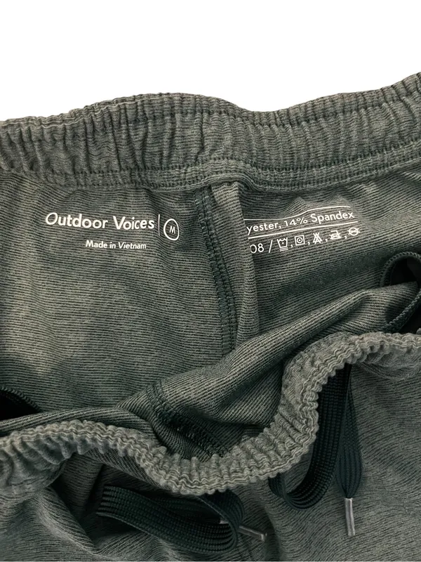 Outdoor Voices Green Sunday 3” Shorts Women’s Drawstring‎ Size Medium - Image 2