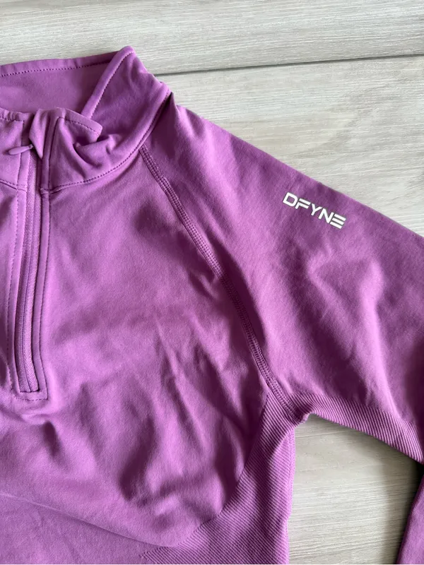 DFYNE Impact Half Zippy Purple Small NWT IN PACKAGE - Image 6