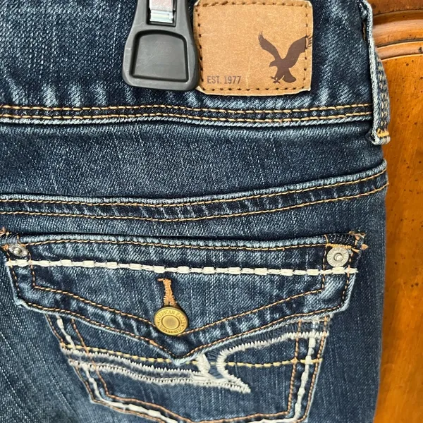 American Eagle jeans - Image 3