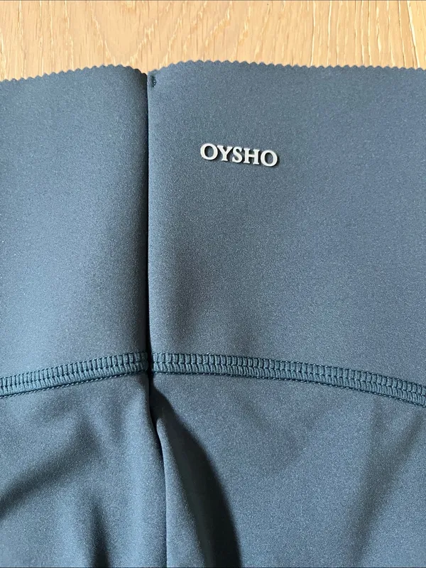 Like New Oysho High-Waisted Compressive Leggings Dark Green Grey Women's Medium - Image 3