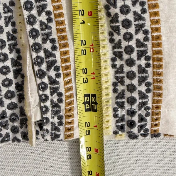 Anthropologie Quincy embroidered eyelet button-fly pencil skirt 6 - Image 7