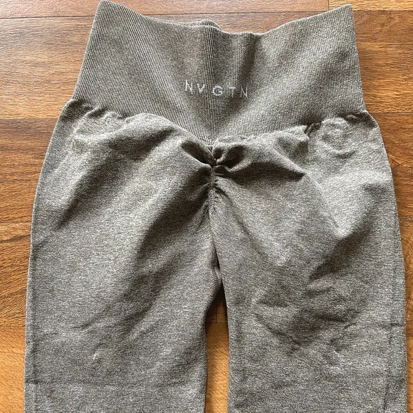 NVGTN Seamless Leggings in Mocha - Image 4