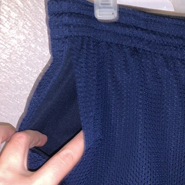 NWT DSG Mid Rise Shorts Blue Mesh Relaxed Fit - Image 3