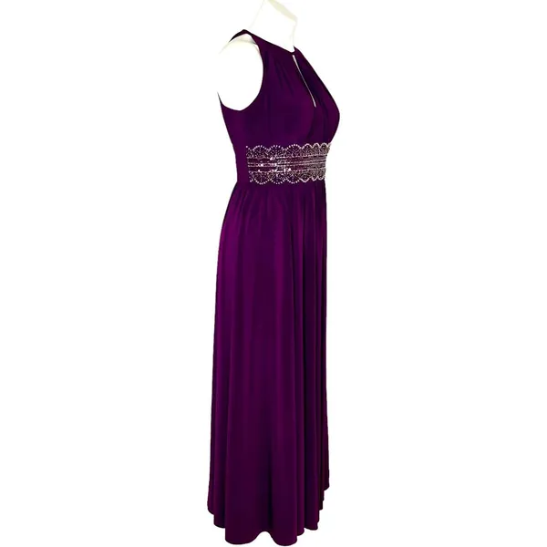 R&M Richards Halter‎ Sleeveless Long Gown Beaded Waist Purple Eggplant Size 4 - Image 3