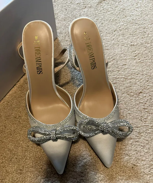 Sparkly White Heels Size 8 - Image 4