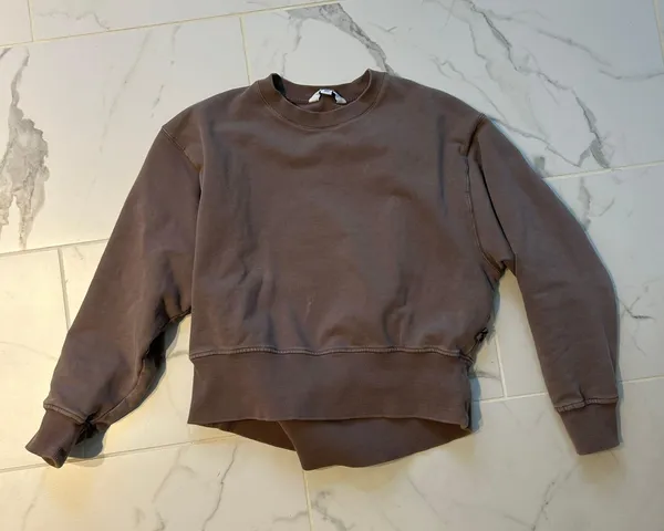 JoyLab Cropped Crewneck - Image 3
