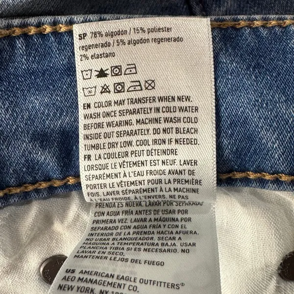 American Eagle SZ 4 LONG Hi-Rise Jegging Jeans Soft Knit Chewed Hems Whiskered - Image 10