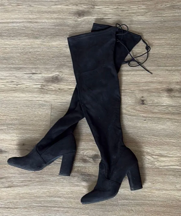 Thigh high black heeled boots Size 6.5 - Image 2