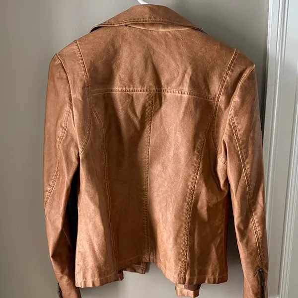Max Studio Women's Brown Leather Jacket - Image 3