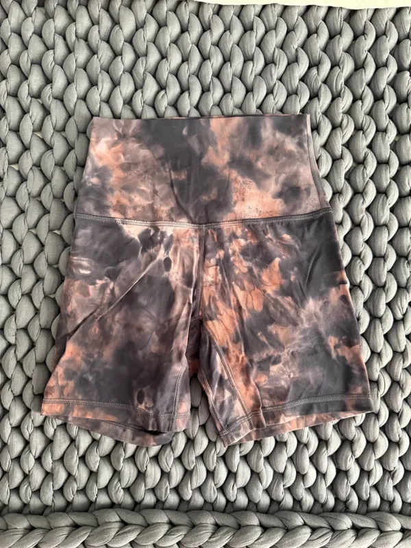 Lululemon Align Shorts - Image 5