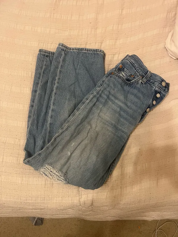 Levi’s Ribcage Straight Ankle Jeans - Image 2