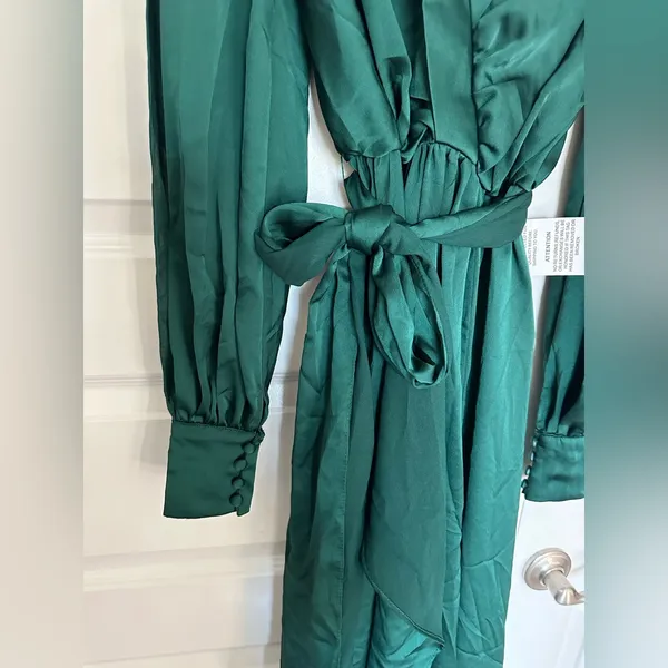 Mac Duggal Deep‎ Emerald Green Split Bishop Sleeve Slit V-Neck Maxi Dress NWT 2 - Image 6