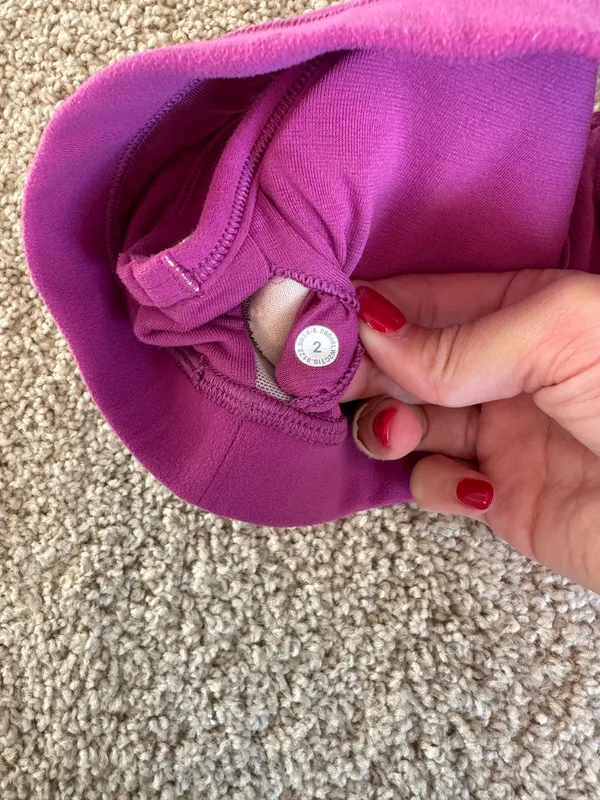 Lululemon bra  - Image 4