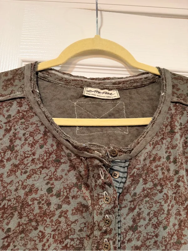 NWOT Free People We The Free Size XS Floral Stripe Henley Top Long Sleeve Boho - Image 4