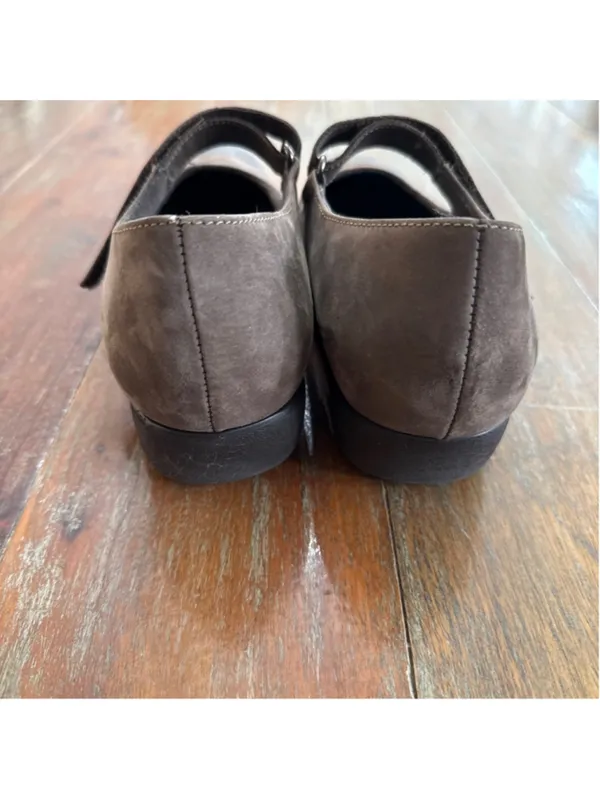 Munro American Brown Suede Mary Jane Flats Women's Size 6 5 - Image 5