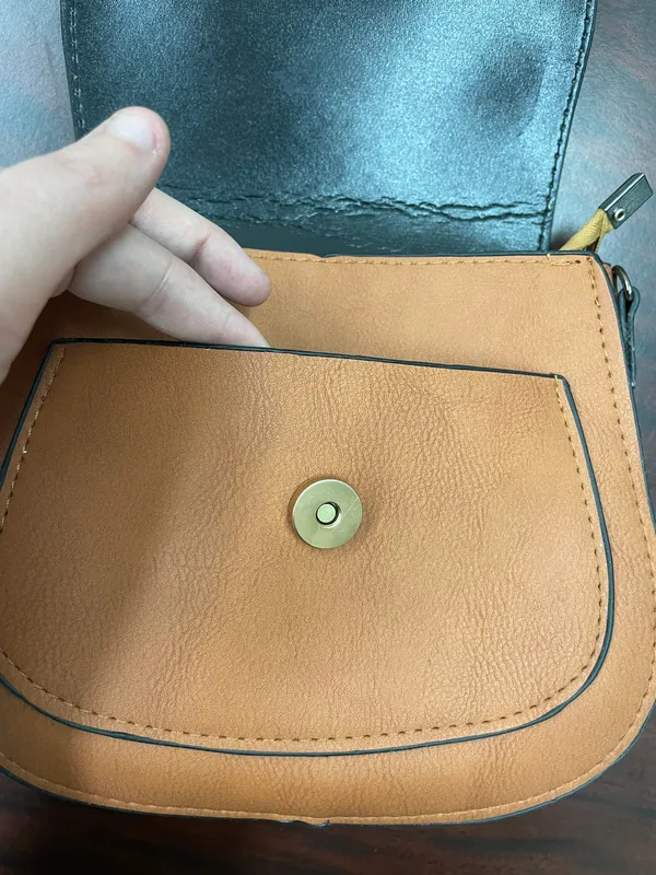 NWT & Taylor Small Tan Purse - Image 6