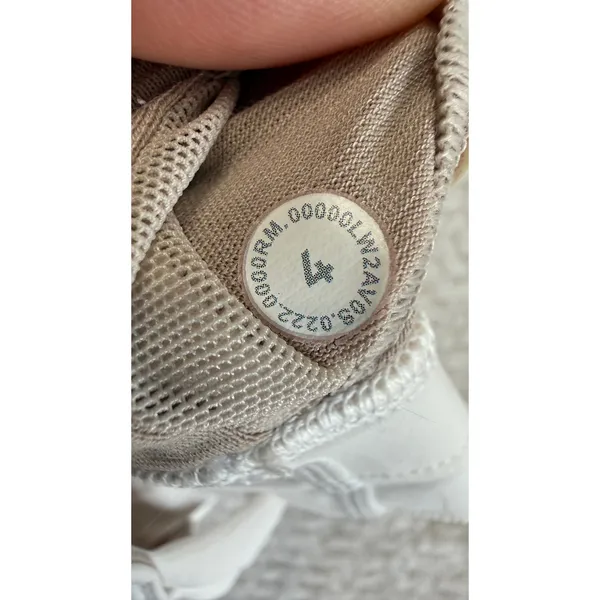 Lululemon energy bra White Strappy Sports Bra W2AV0S Size 4 - Image 6