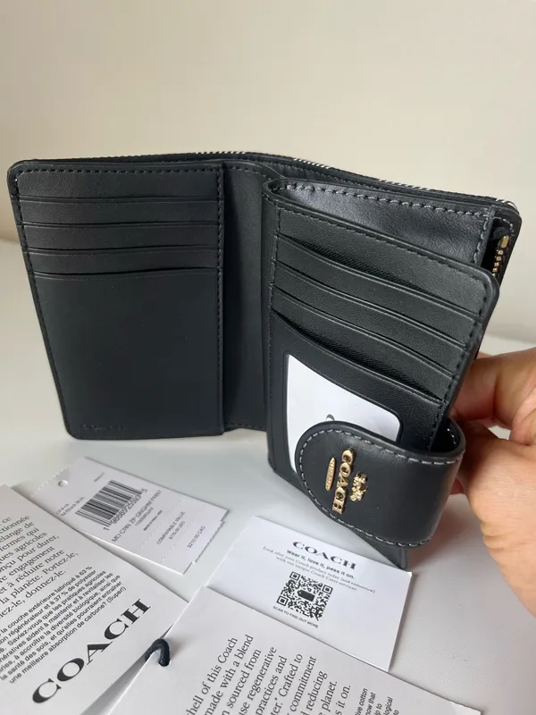 Coach Wallet - Image 5